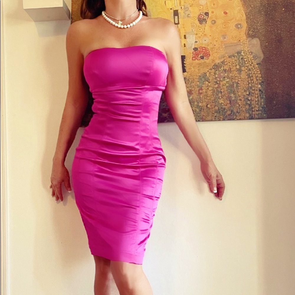 BEBE Pink Satin dress 🌺💖 - Picture 5 of 14